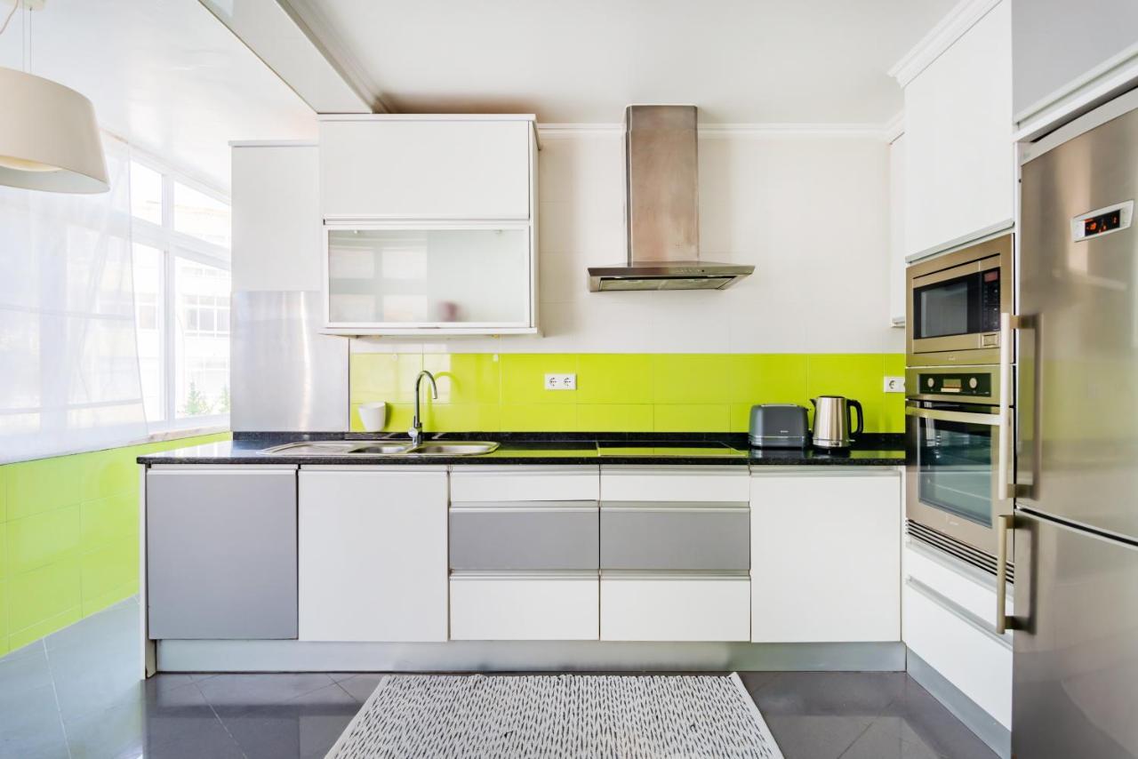 Santo Amaro Beach Family Stays Oeiras Extérieur photo